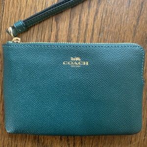 Coach Wristlet - Forest Green
